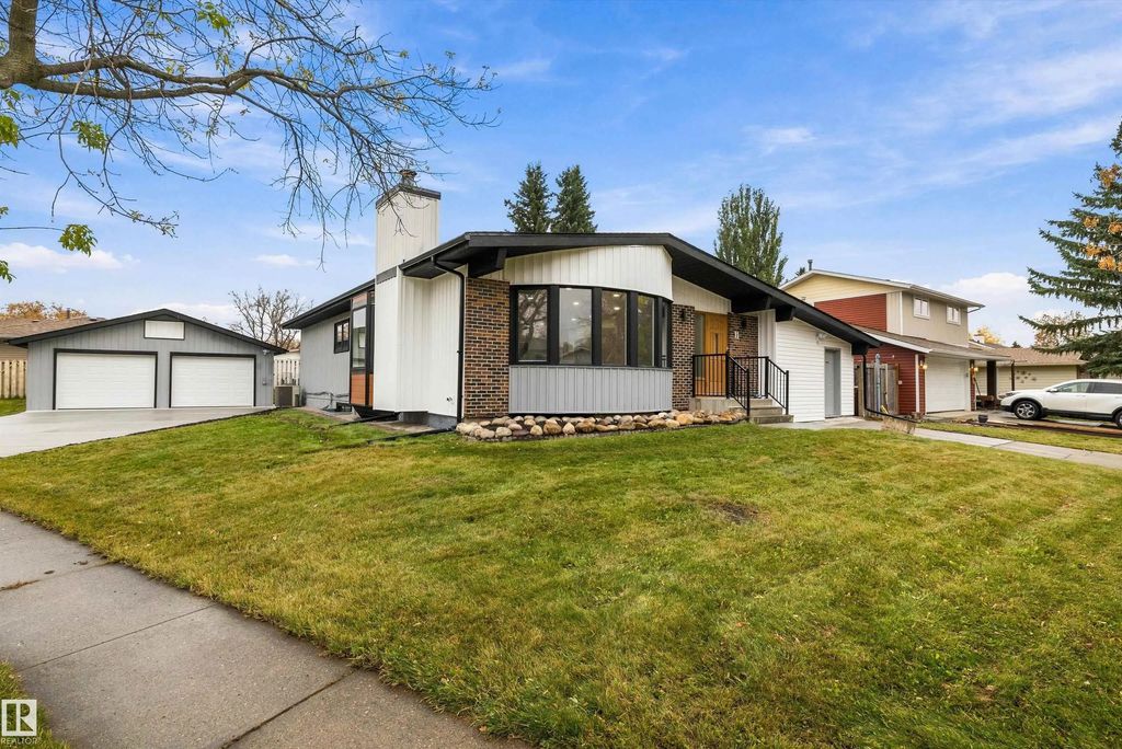 11 Austin Crescent, St. Albert