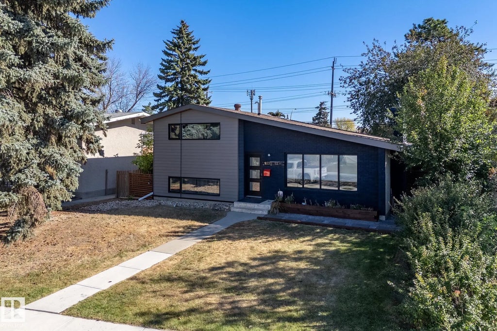 9221 52 Street, Edmonton