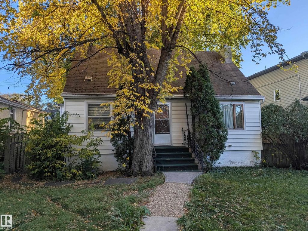 10965 76 Avenue, Edmonton