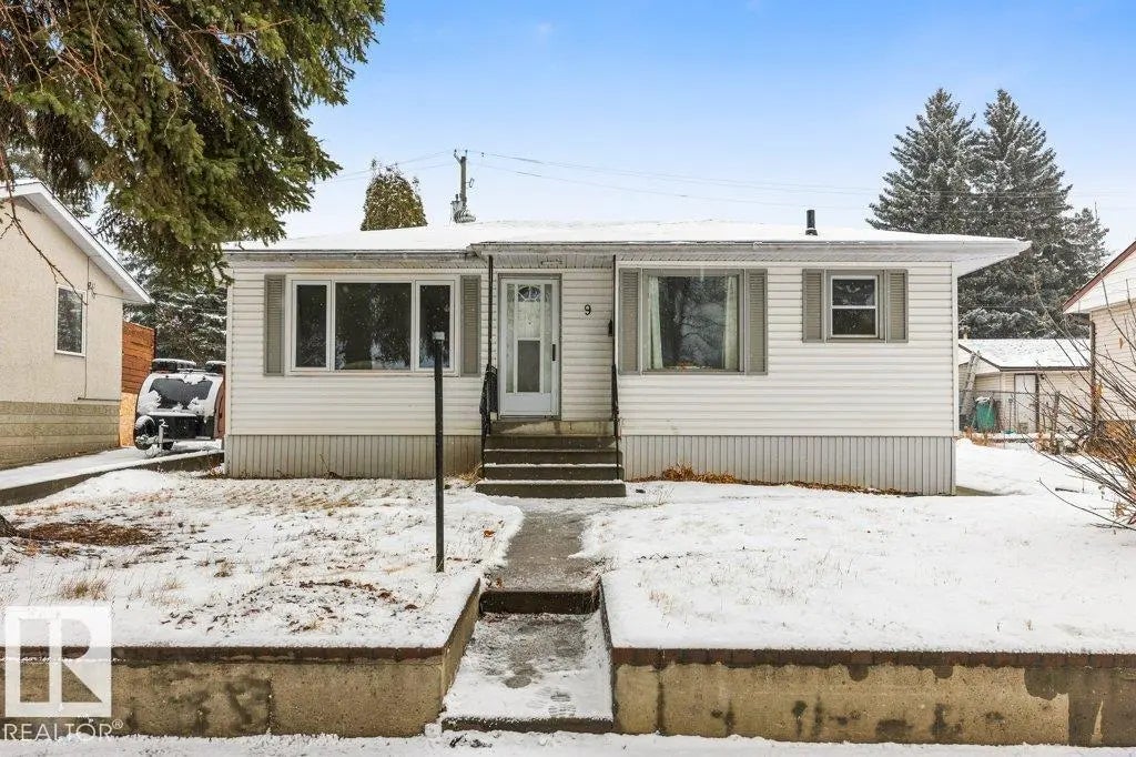 9 Mural Crescent, St. Albert