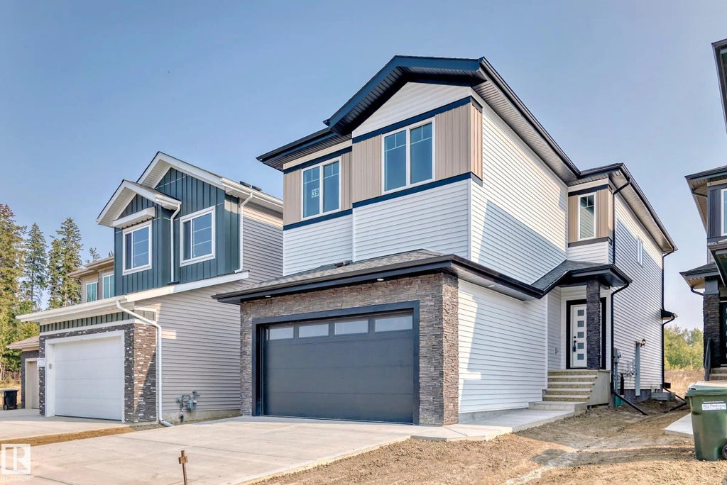 39 Meadowgrove Lane, Spruce Grove