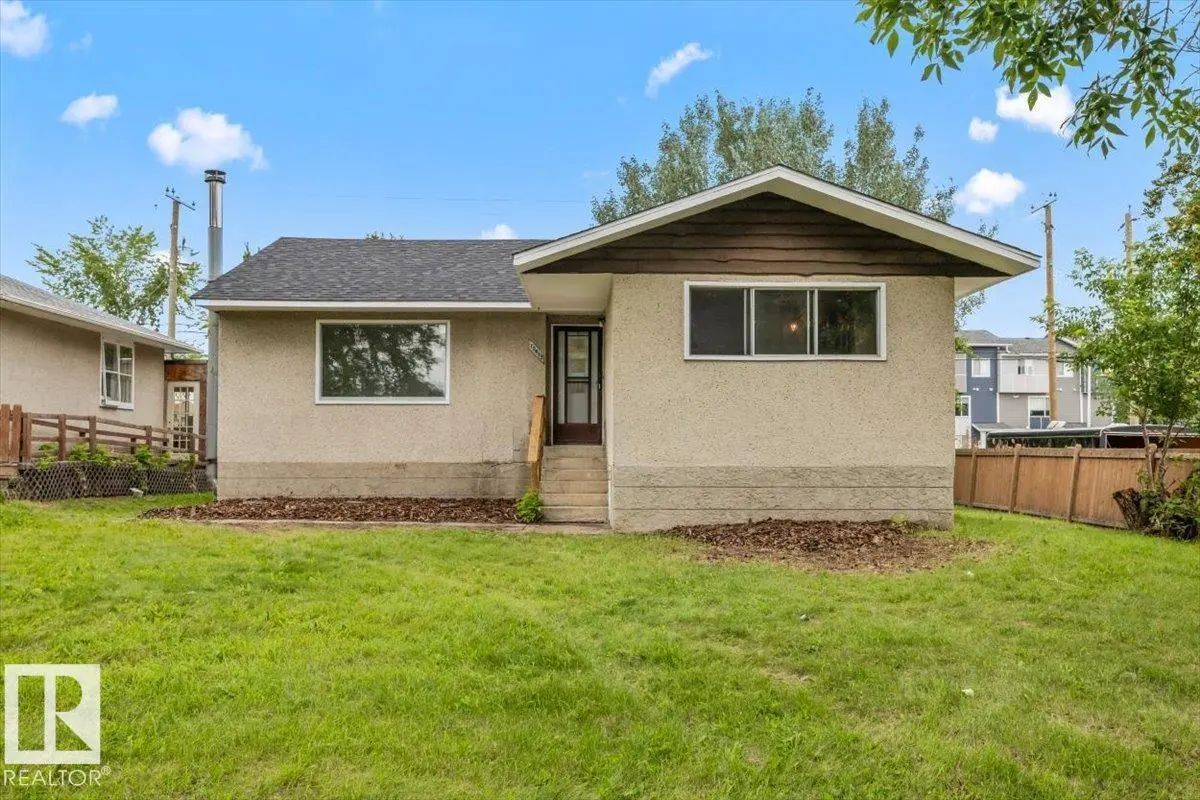Home for Sale Located at 10415 98 Avenue, Fort Saskatchewan, AB