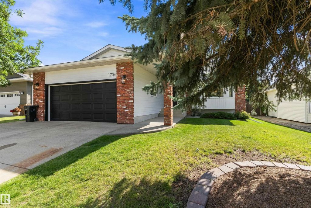 1708 Bearspaw Drive, Edmonton