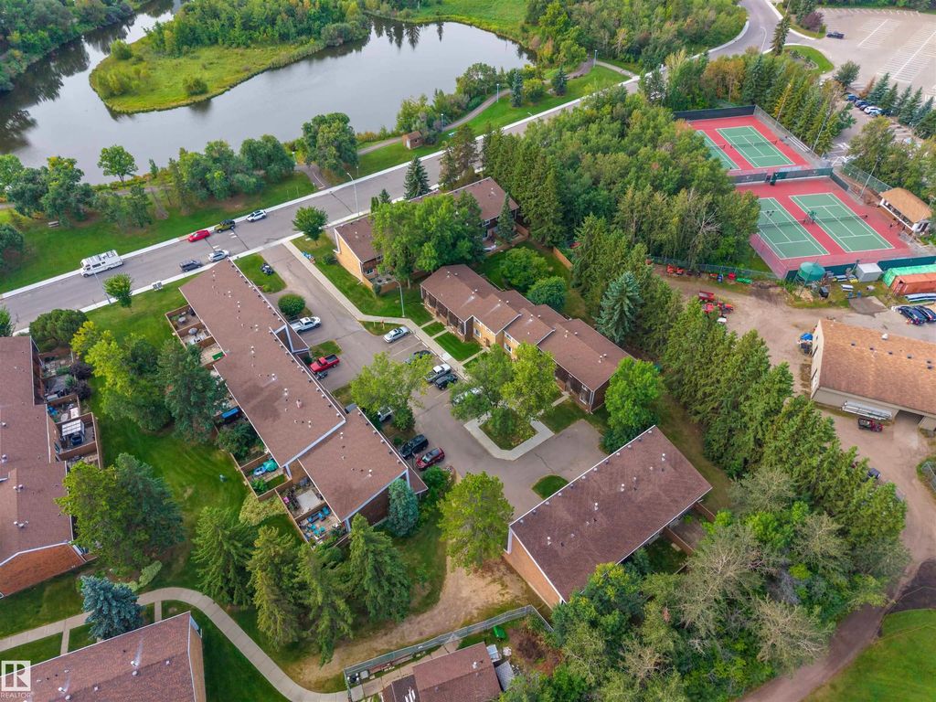164 Great Oaks, Sherwood Park