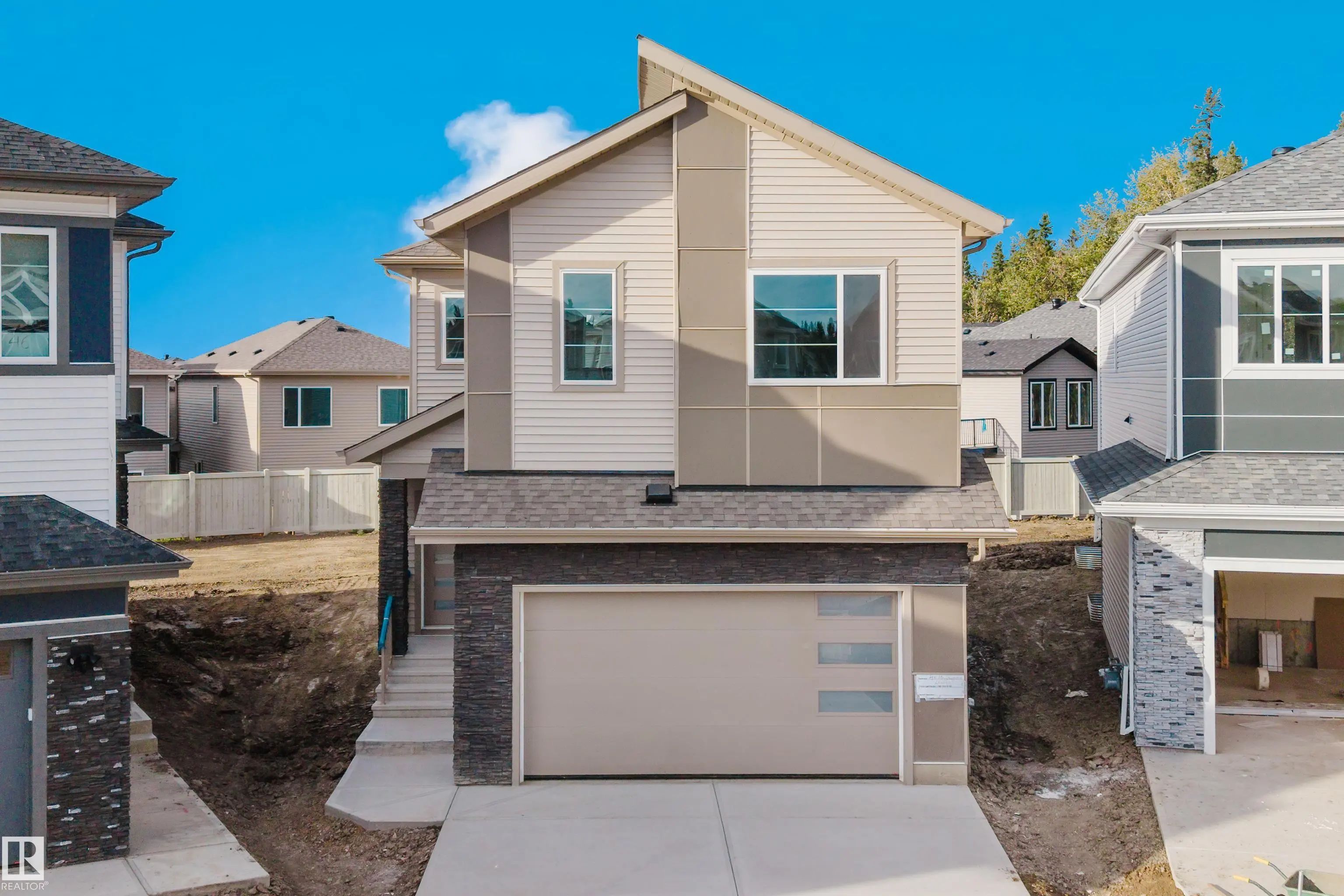 Single Family Property for Sale at 44 Meadowgrove Landing, Spruce Grove: MLS®# E4508261