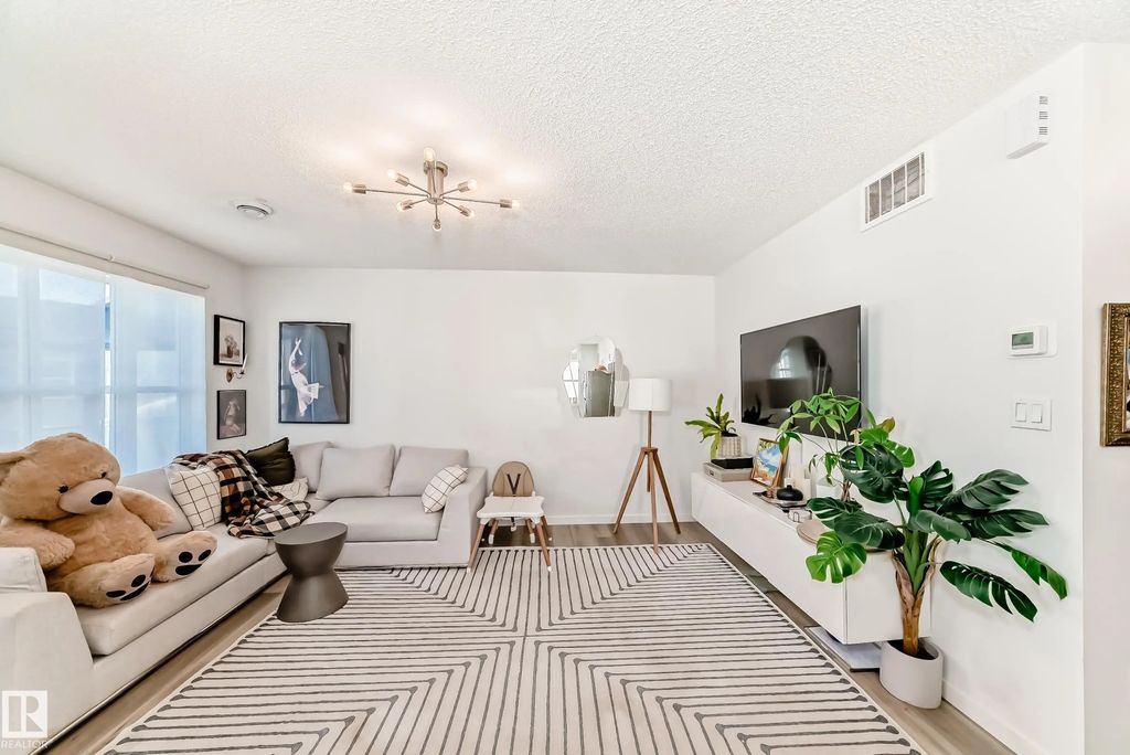 83 1203 163 Street, Edmonton