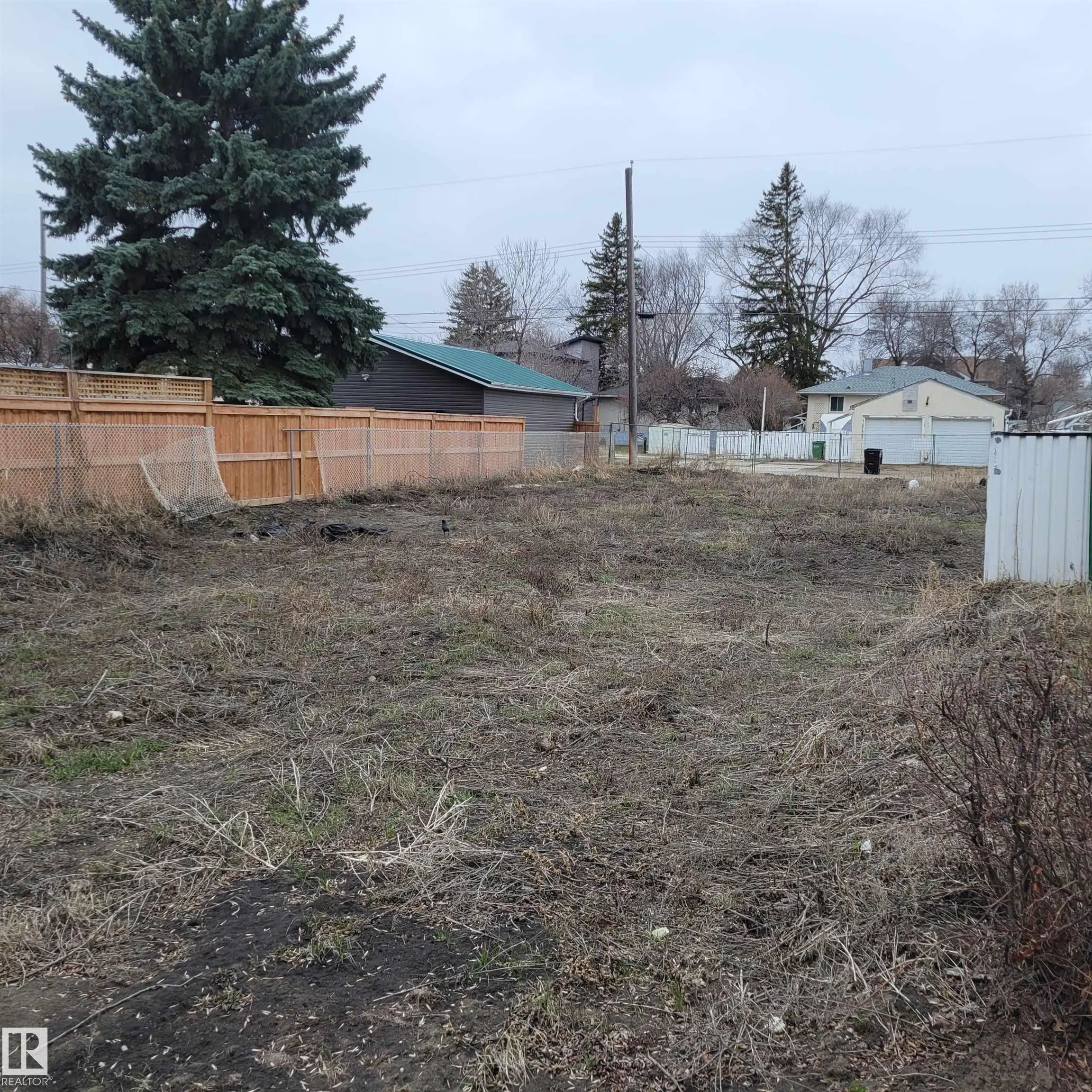Home for Sale Located at 12218 87 Street Northwest, Edmonton, AB