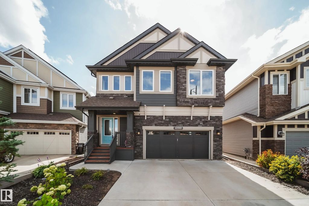 17707 9a Avenue Sw, Edmonton