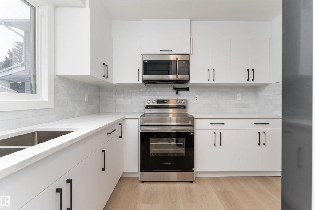 9 1415 62 Street Nw, Edmonton