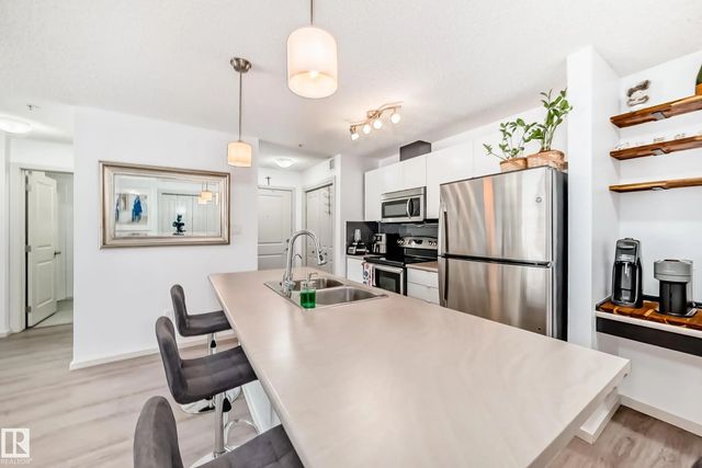 148-348 Windermere Road Nw, Edmonton