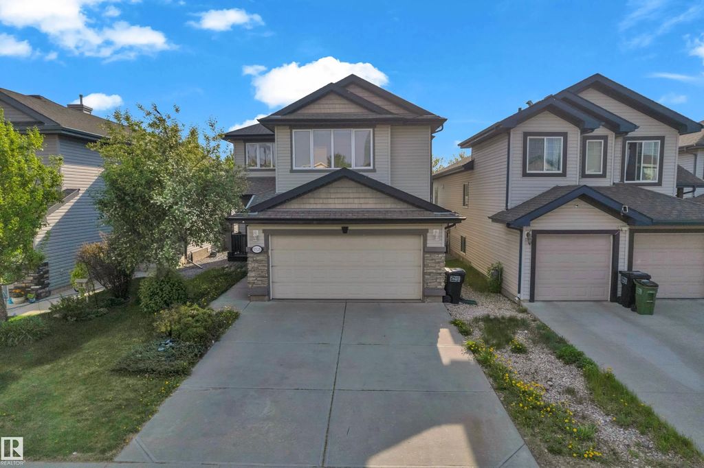 5528 209st, Edmonton