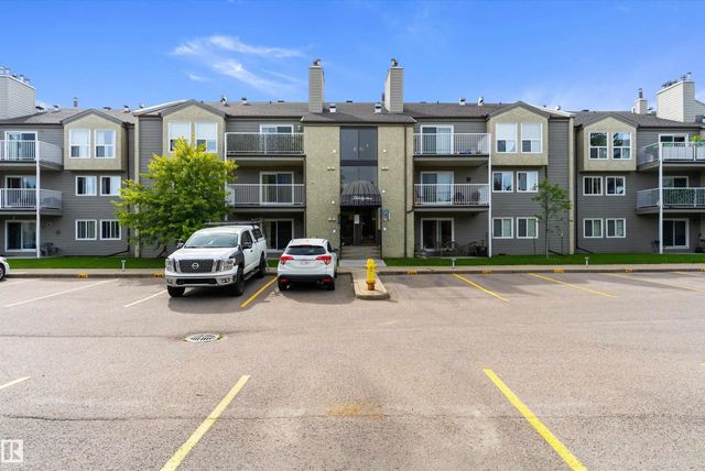 107 32 Alpine Place, St. Albert