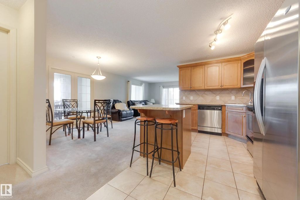 225 2436 Guardian Road, Edmonton