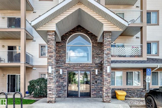 214 245 Edwards Drive Sw, Edmonton
