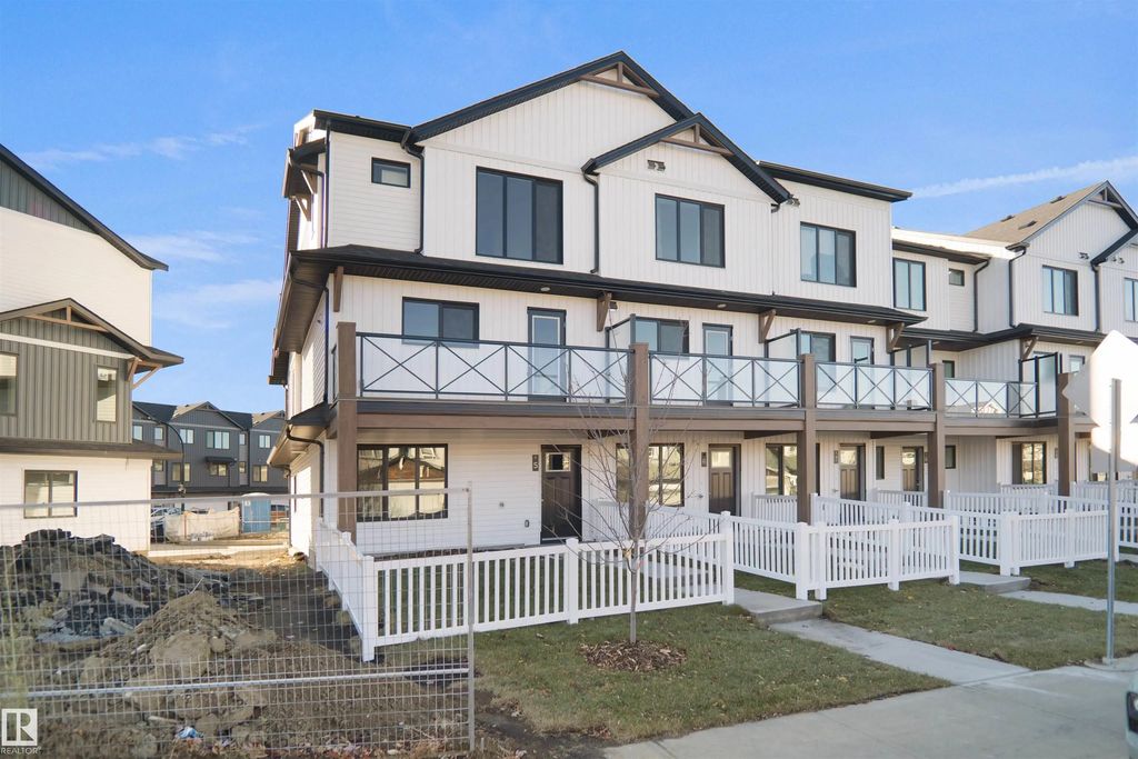 2718 Alces Way, Edmonton