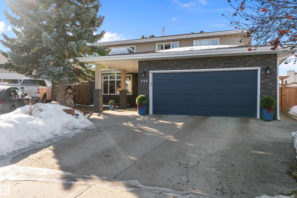 317 Grand Meadow Crescent Nw, Edmonton