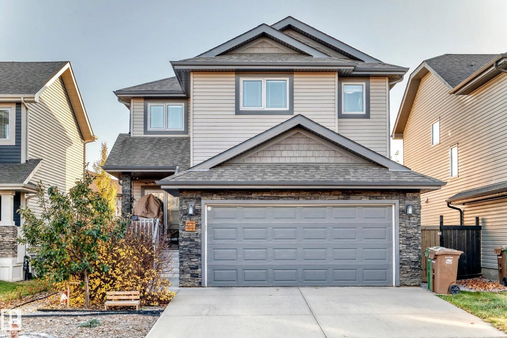 21 Royal Street, St. Albert