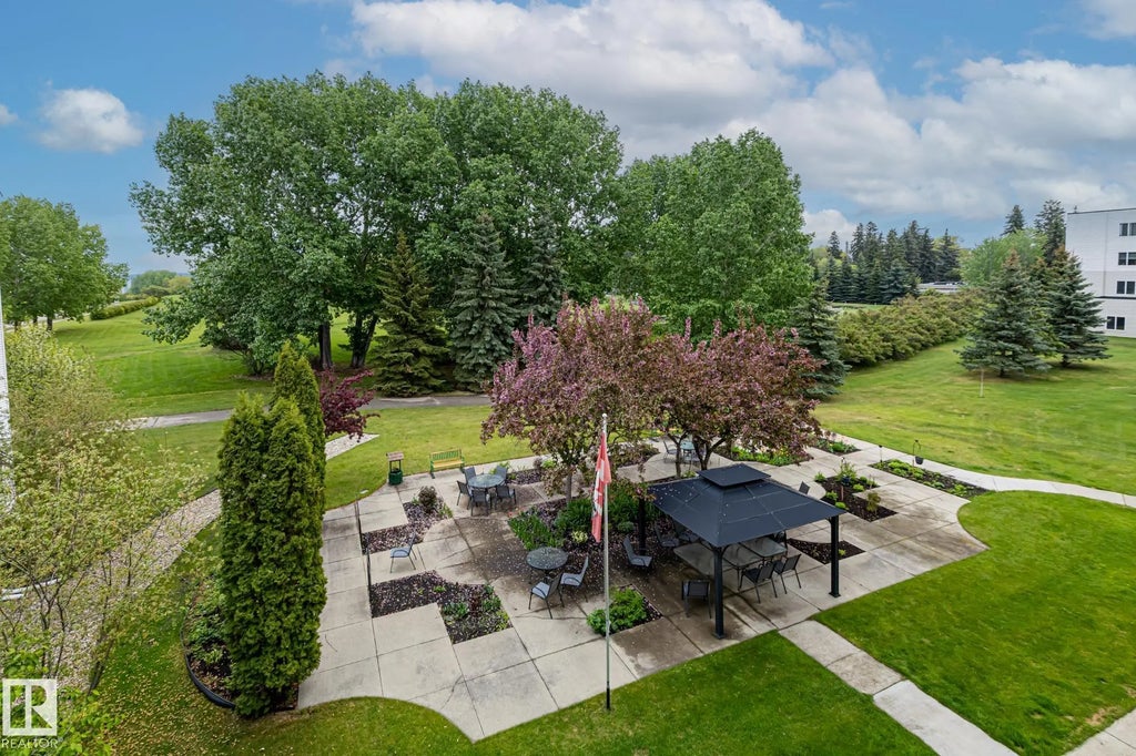 203 78 Mckenney Avenue, St. Albert