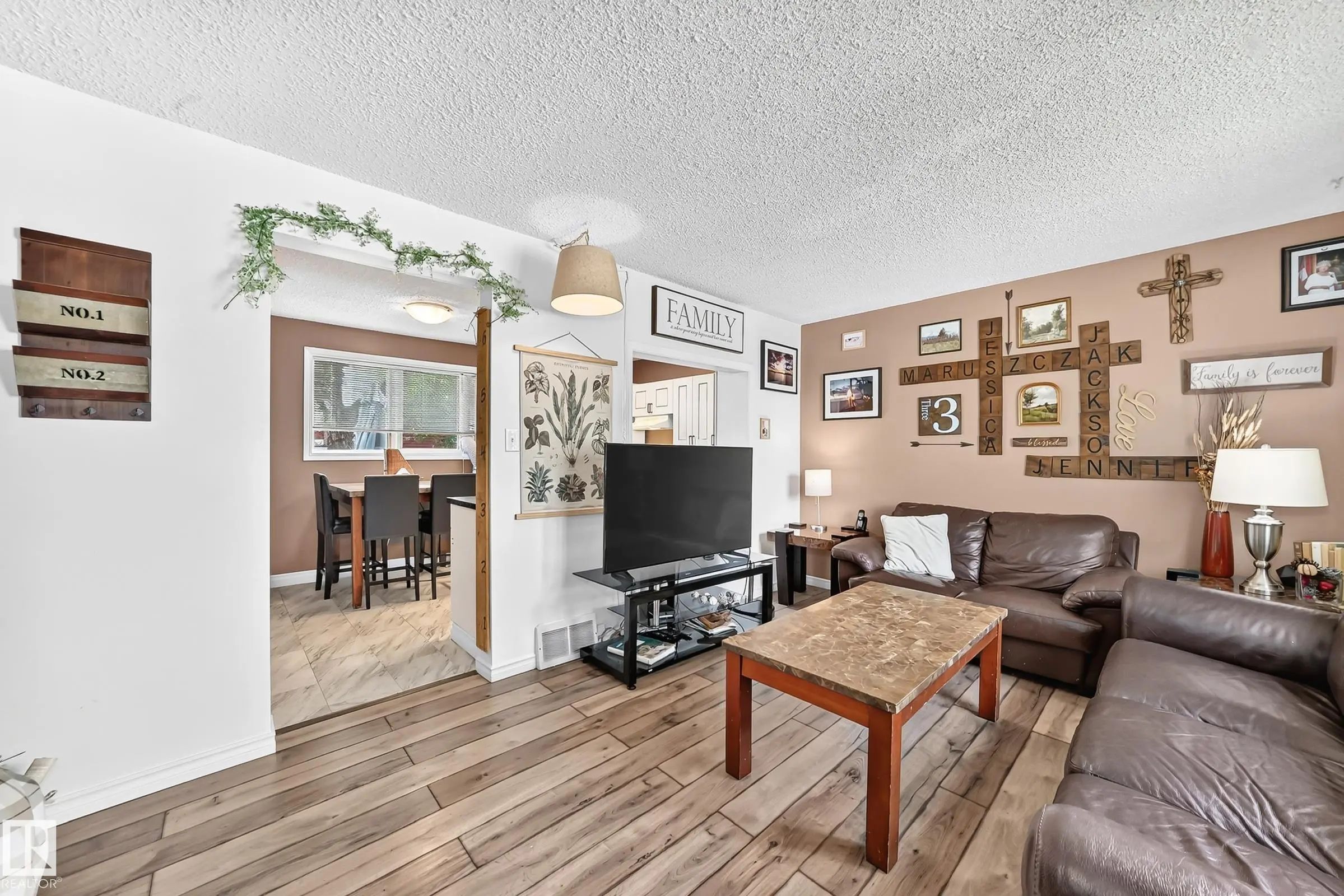 Edmonton Home for Sale: Condo / Townhouse Listing in Homesteader