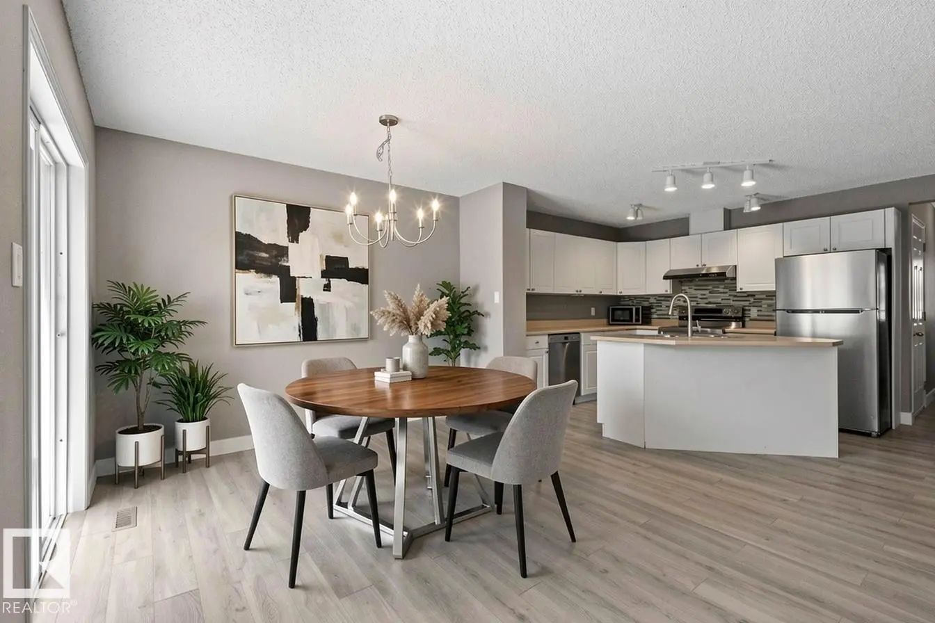 Real Estate Listing in Ozerna, Edmonton