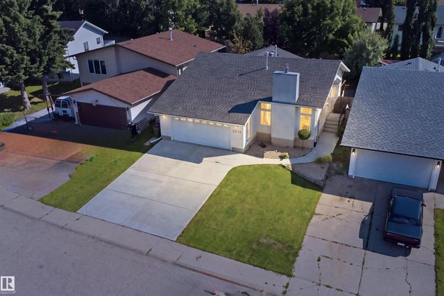 3515 20 Ave Nw, Edmonton