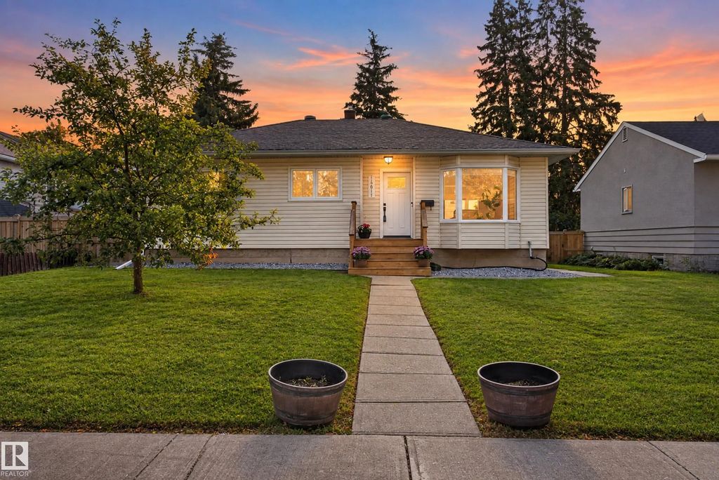 14611 109 Avenue, Edmonton