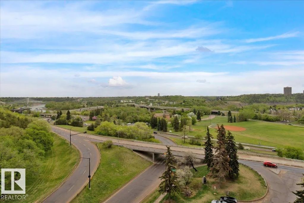 1012 9918 101 Street, Edmonton