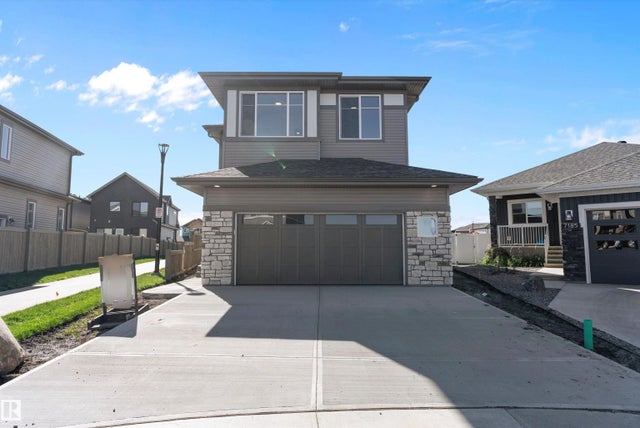 7181 177a Ave Nw, Edmonton