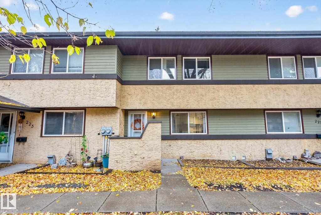 222 Woodbridge Way, Sherwood Park