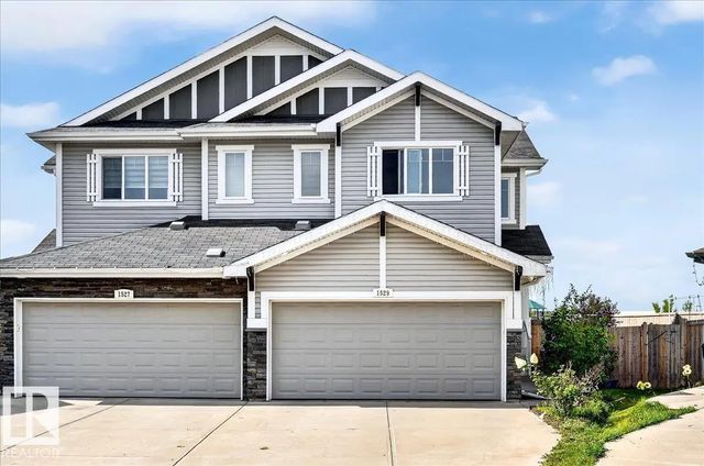 1529 26 Ave Nw Nw, Edmonton