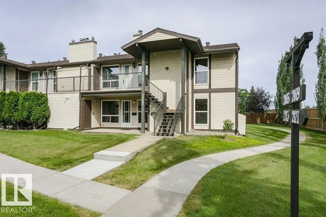 Edmonton Real Estate: Condo / Townhouse Property for Sale in Skyrattler