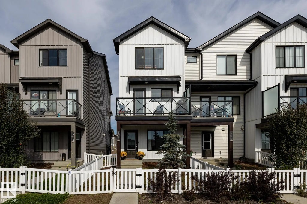 19216 27 Avenue, Edmonton