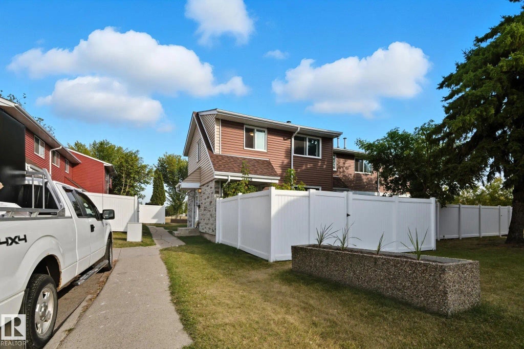 13251 47 Street Nw, Edmonton