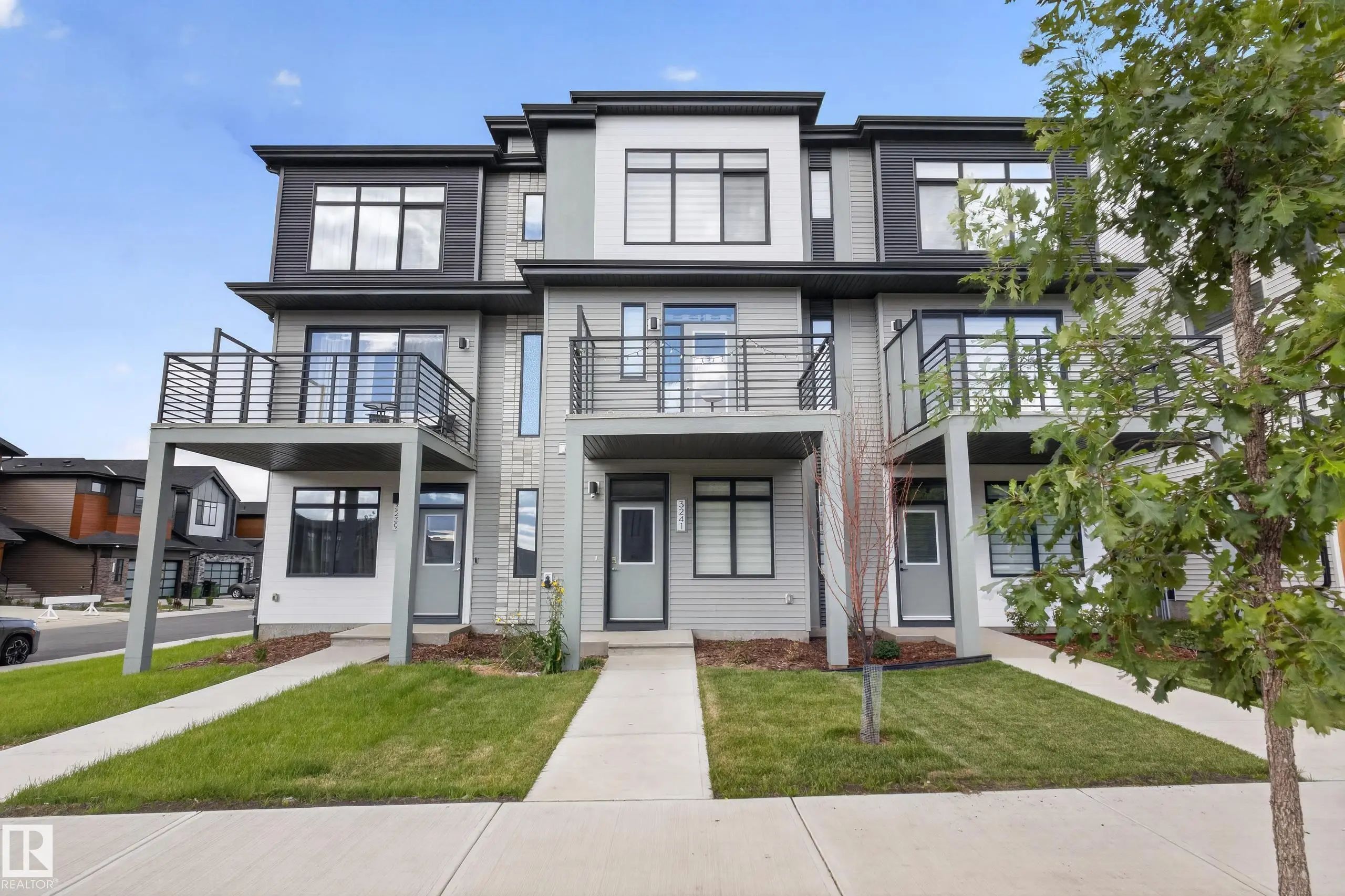 3241 Keswick Way, Edmonton
