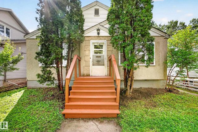 11207 72 Avenue Nw, Edmonton
