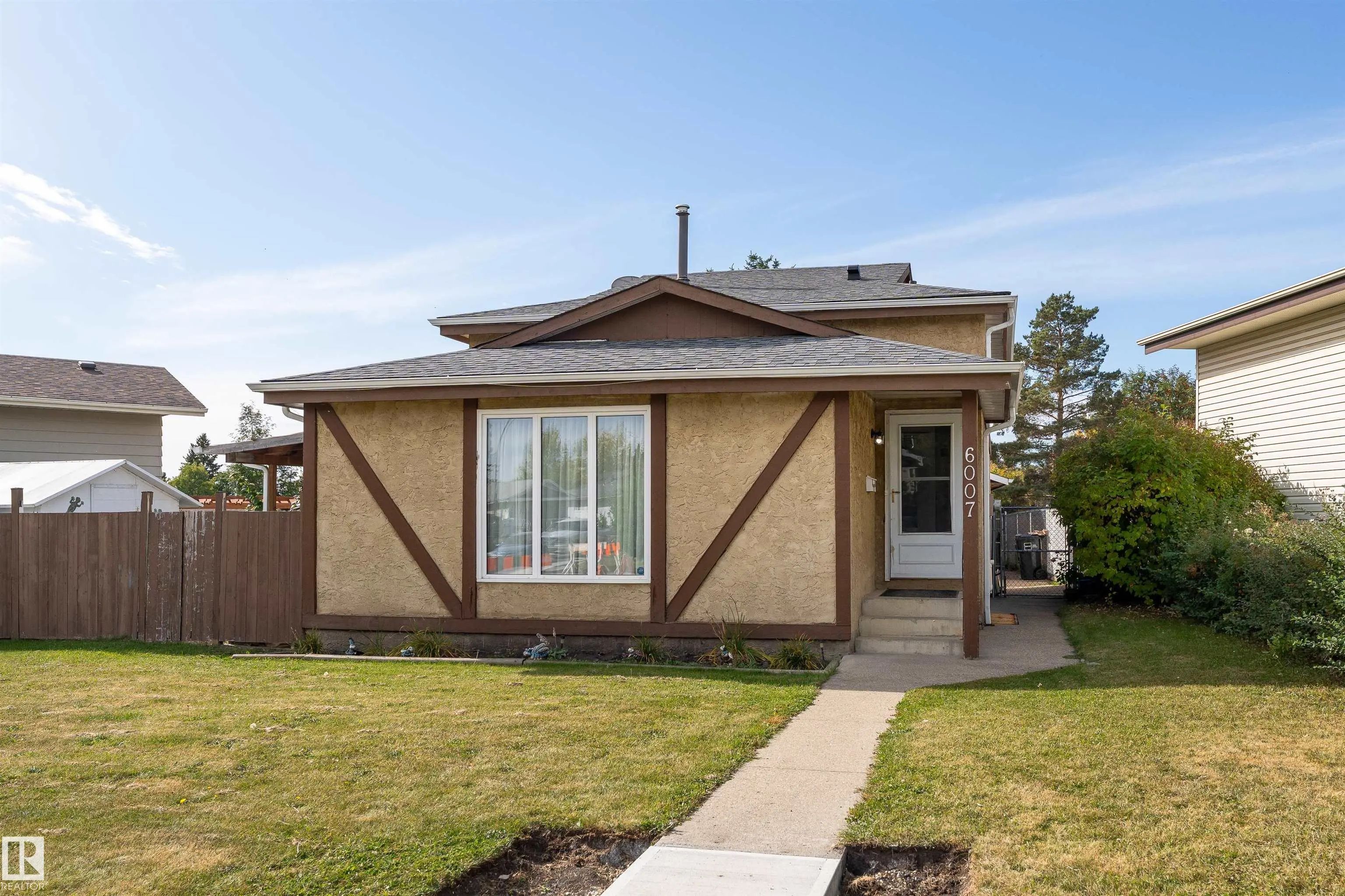 Photo of Listing #E4511202