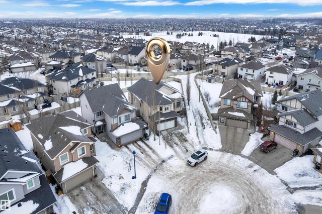 2012 69 Street Sw, Edmonton