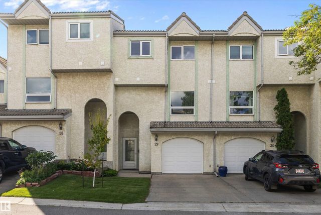 29 9520 174 Street Nw, Edmonton