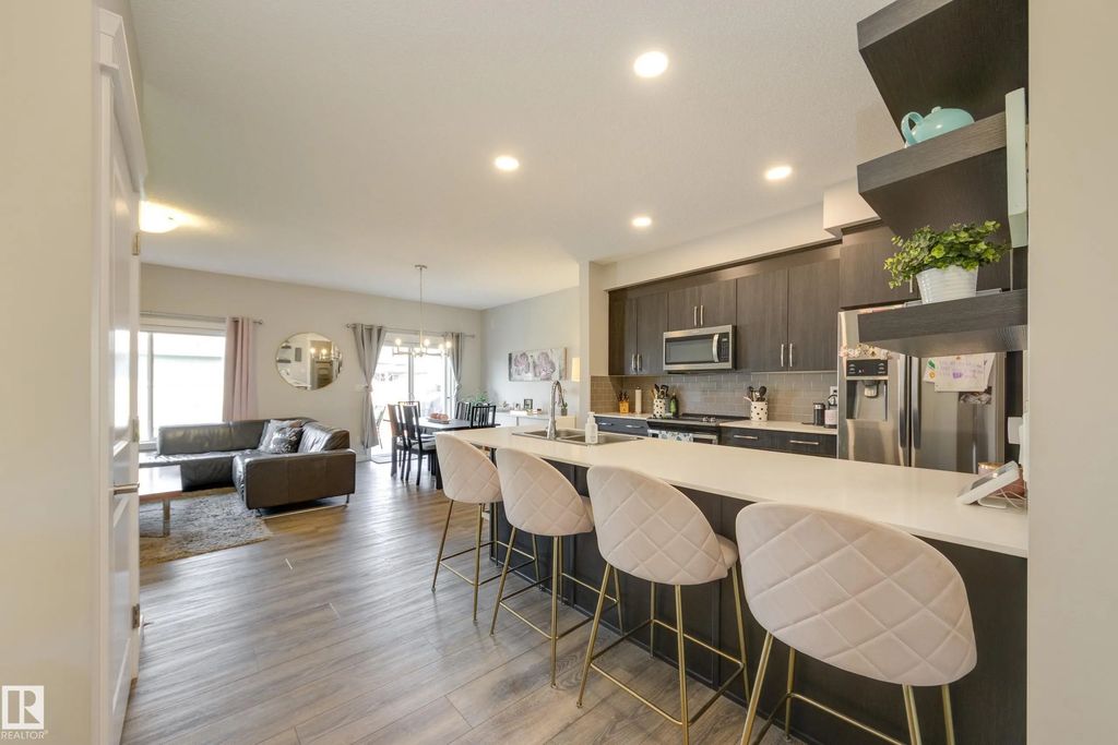 9932 223 Street, Edmonton
