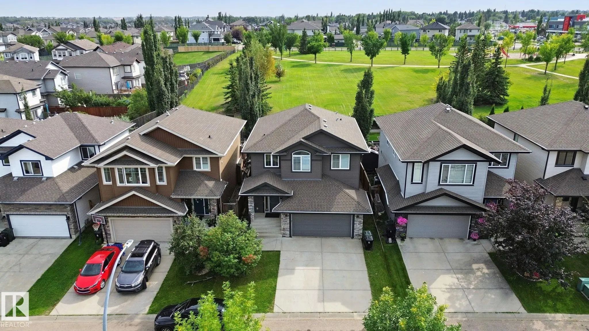 Photo for MLS®# E4507078 - home for sale at 51 Vivian Way, Spruce Village, Spruce Grove AB