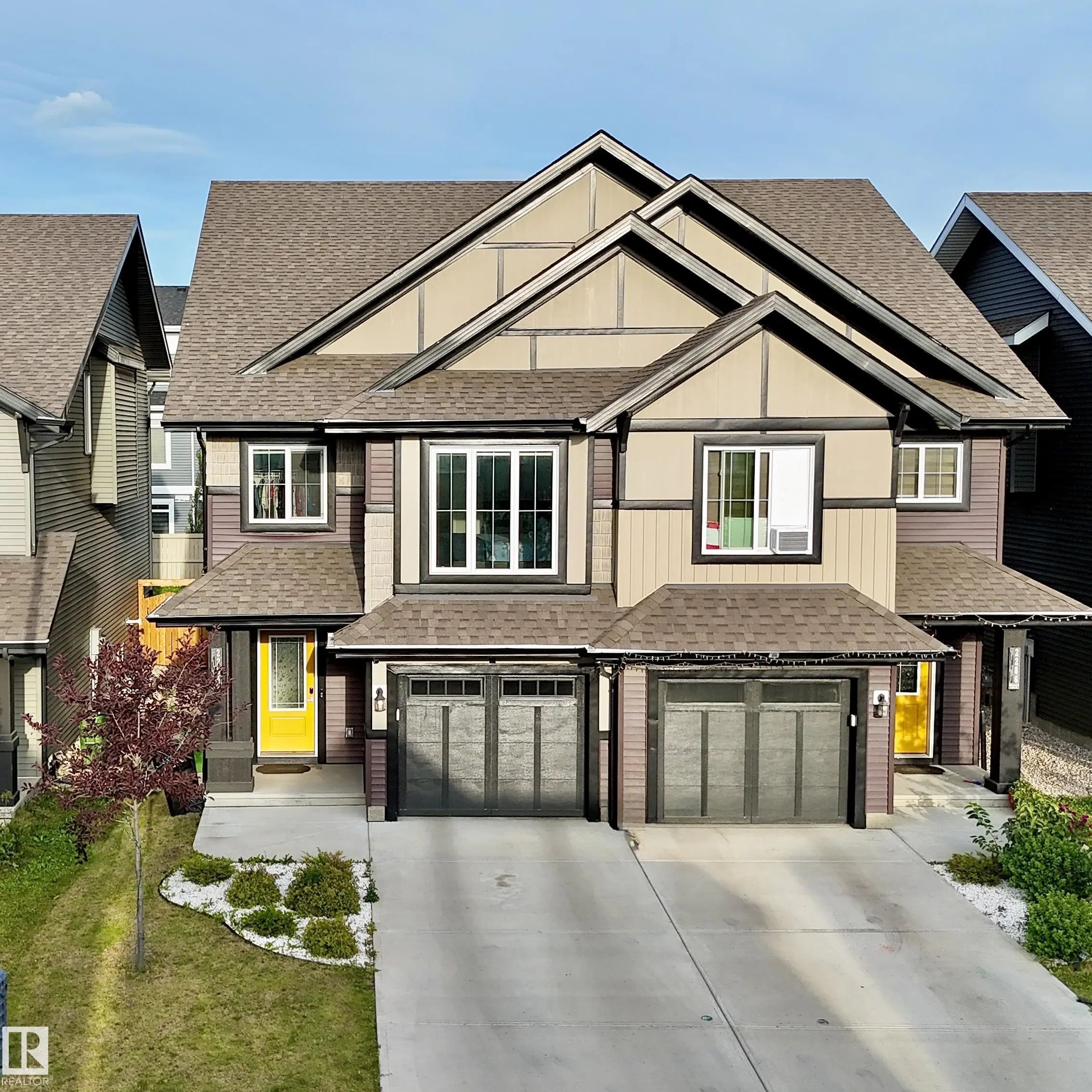 Photo for MLS®# E4507449 - home for sale at 2284 Chokecherry Cl Southwest, The Orchards At Ellerslie, Edmonton AB