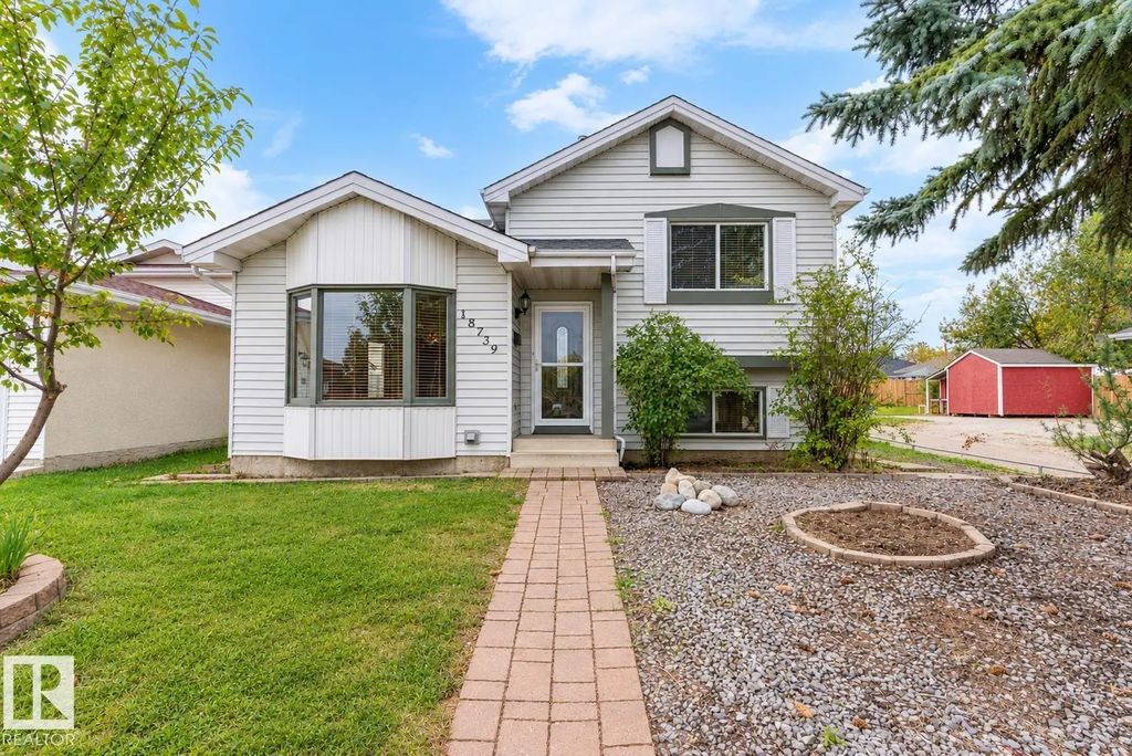 18739 72 Avenue, Edmonton