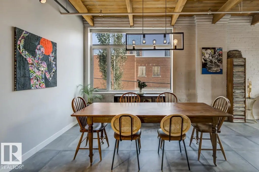 208 10309 107 Street, Edmonton