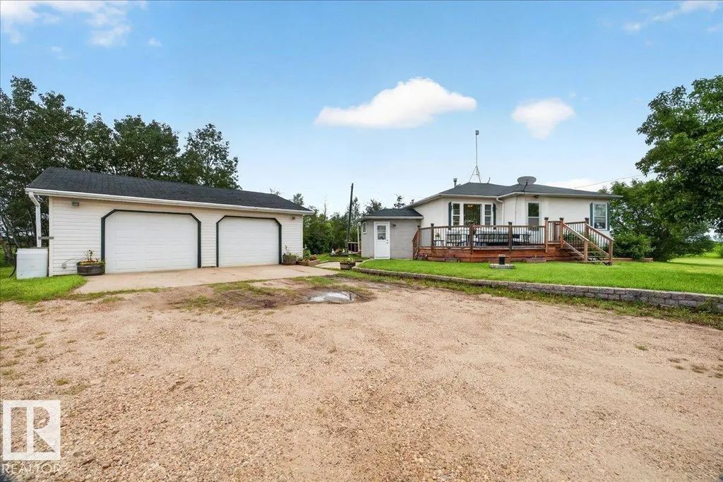 57414 Rge Rd 222, Rural Sturgeon County