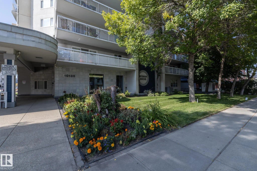 205 10130 114 Street, Edmonton