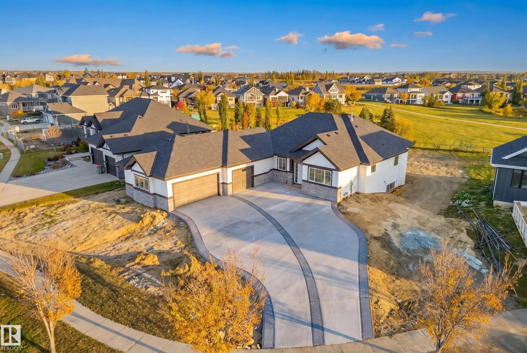 1050 Genesis Lake Boulevard, Stony Plain