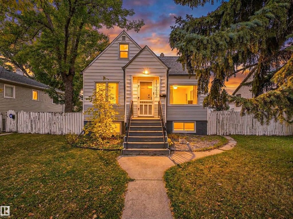 11233 103 Street, Edmonton