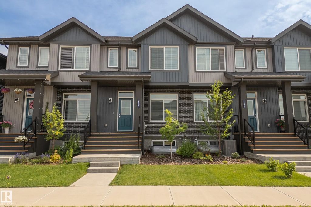 175 Kinglet Boulevard, Edmonton