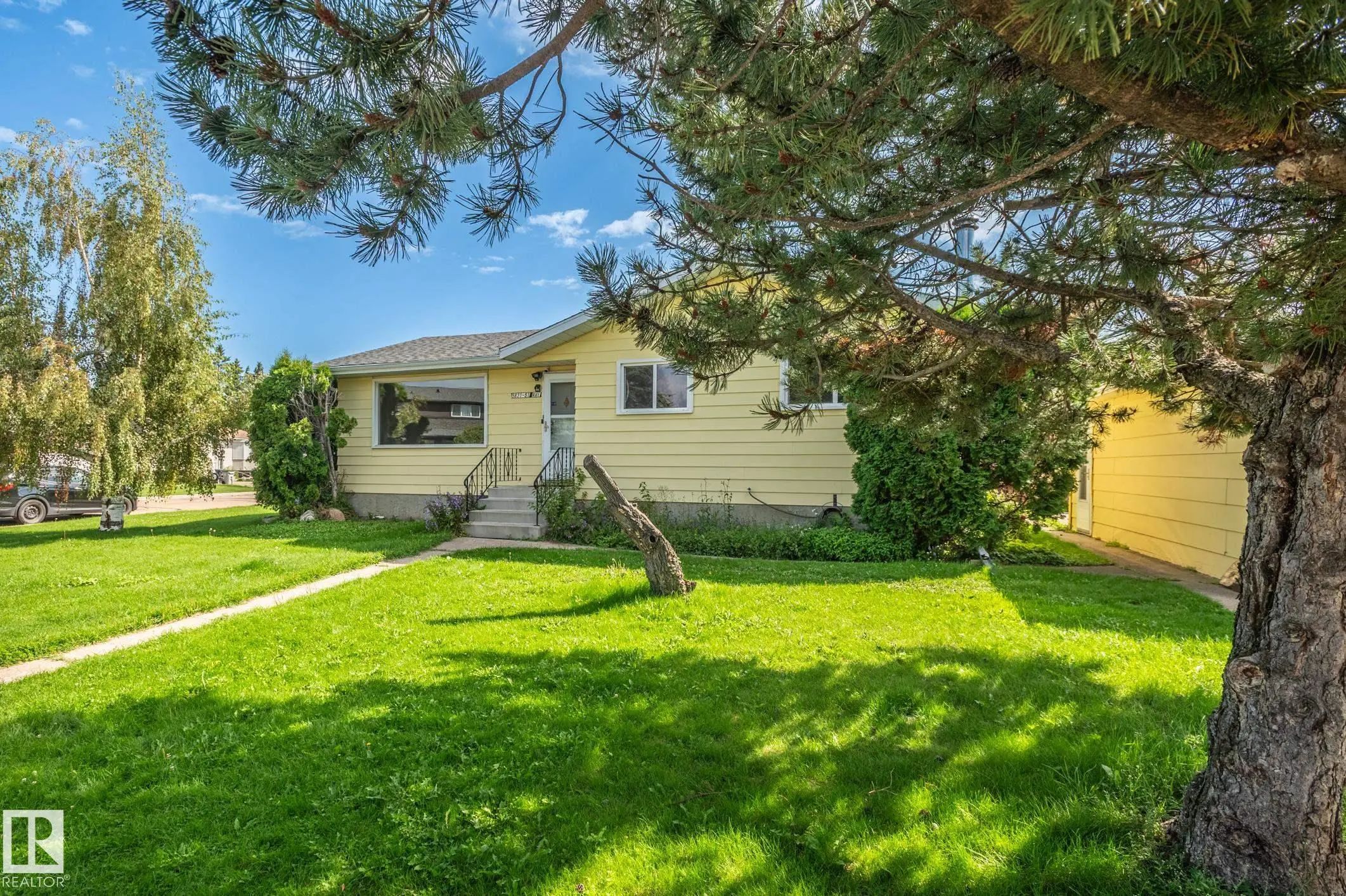 Photo of Listing #E4505459