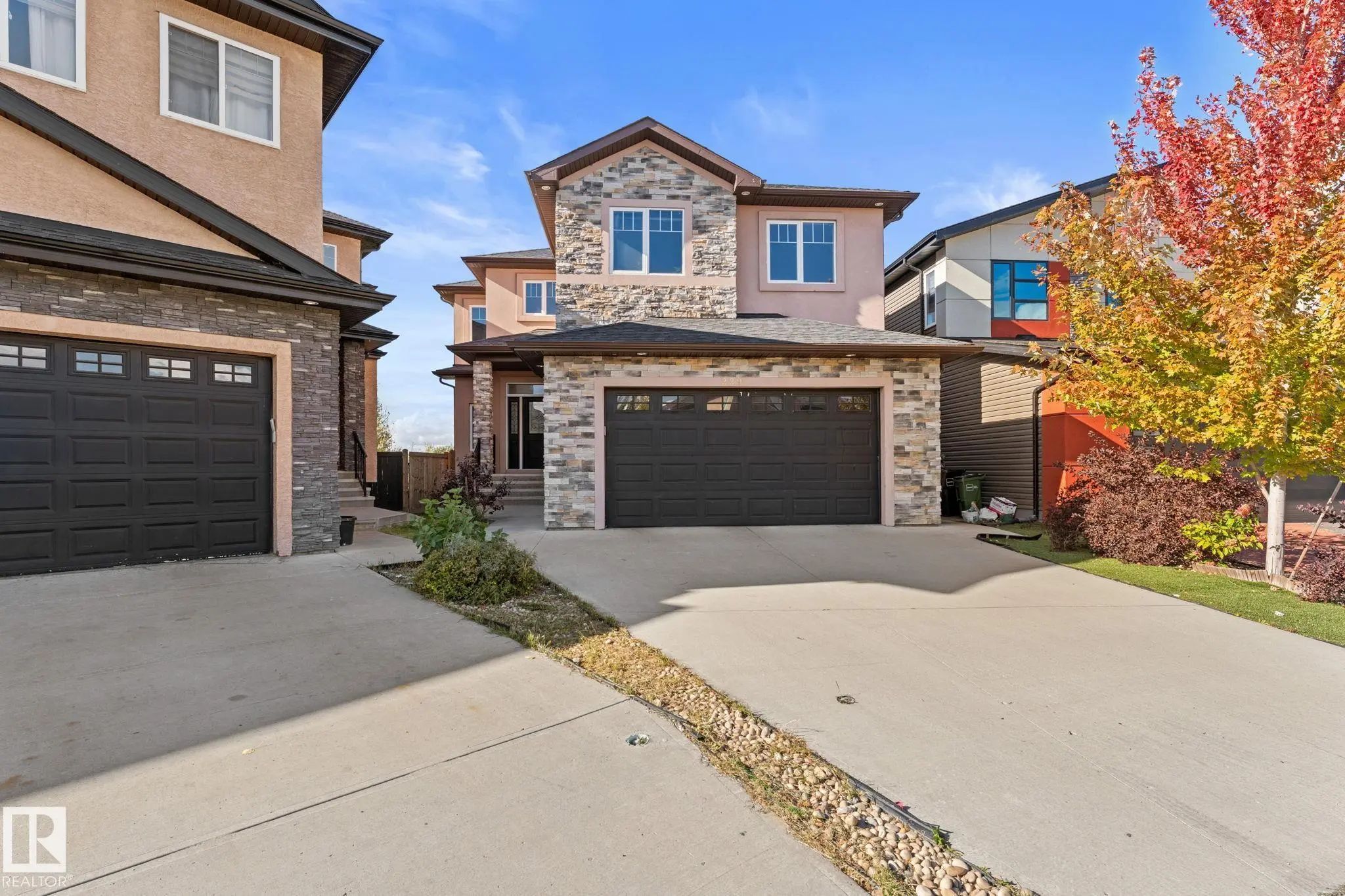 Edmonton Real Estate: Single Family Property for Sale in Albany